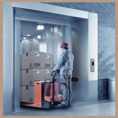 1600kg Sptar Elevator